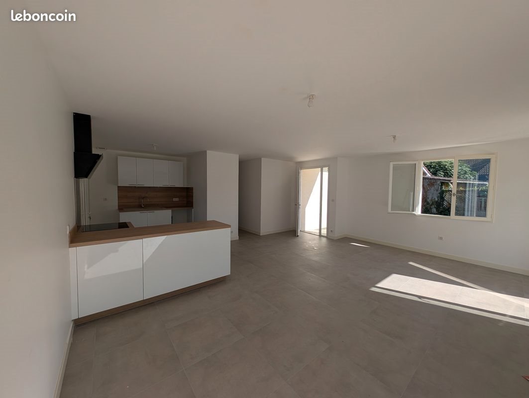 Maison à louer, 90m², Orthez