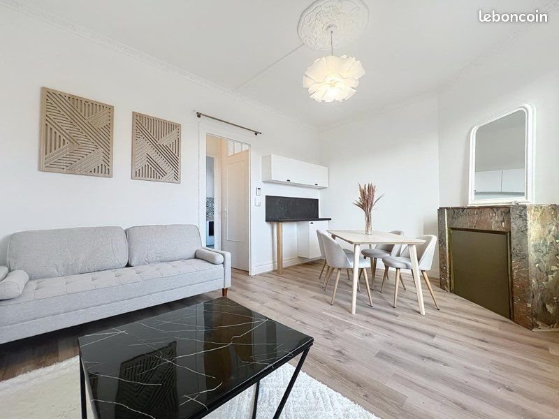 Appartement à louer, 47m², Sainte-Savine