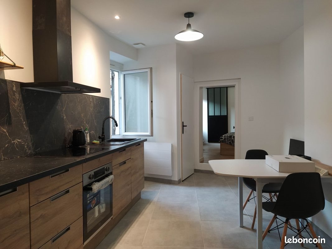 Appartement à louer, 50m², Lodève