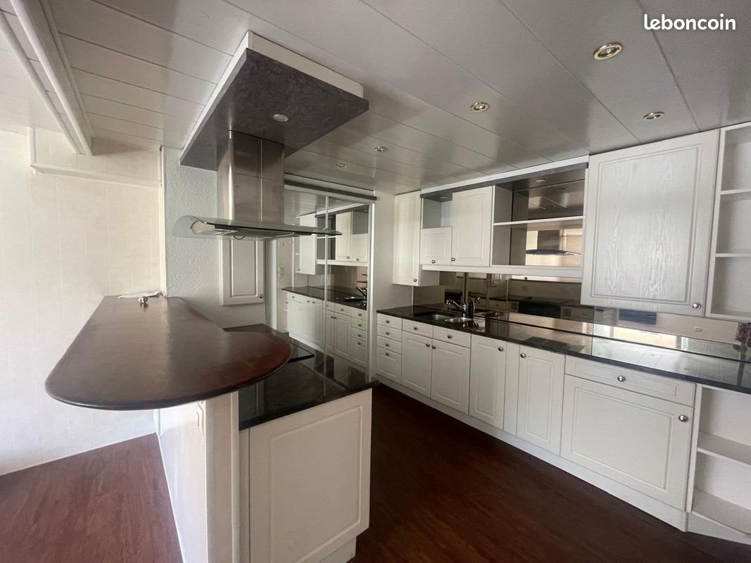 Appartement à louer, 74m², Ségny