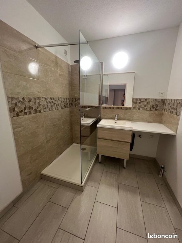 Appartement à louer, 80m², Lyon 8ème