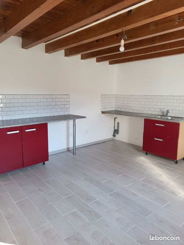 Maison à louer, 120m², Valdelaume