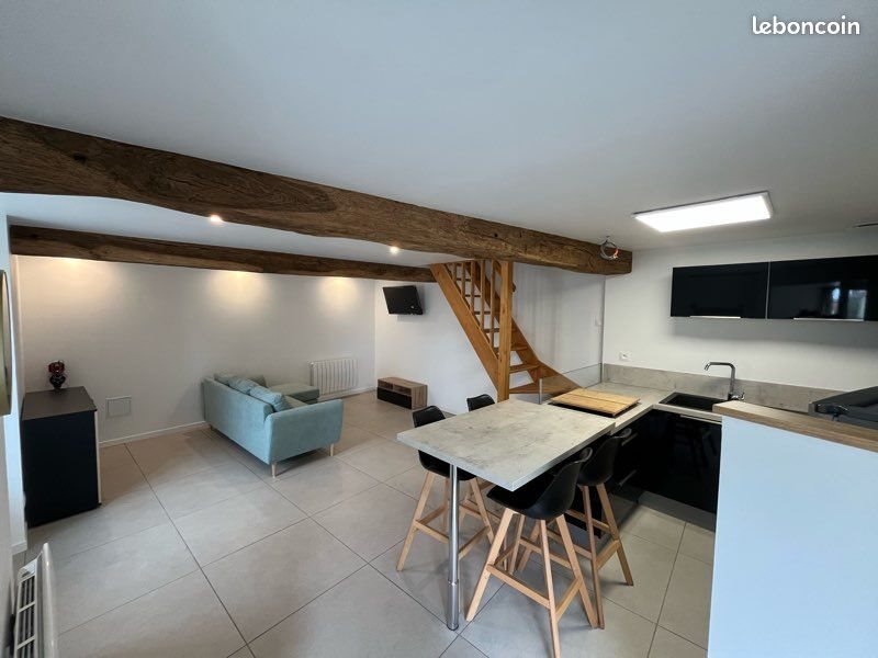 Appartement à louer, 60m², Nueil-les-Aubiers