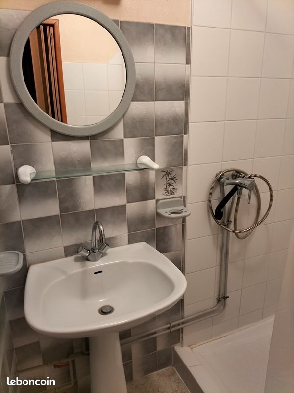 Appartement à louer, 25m², Poligny