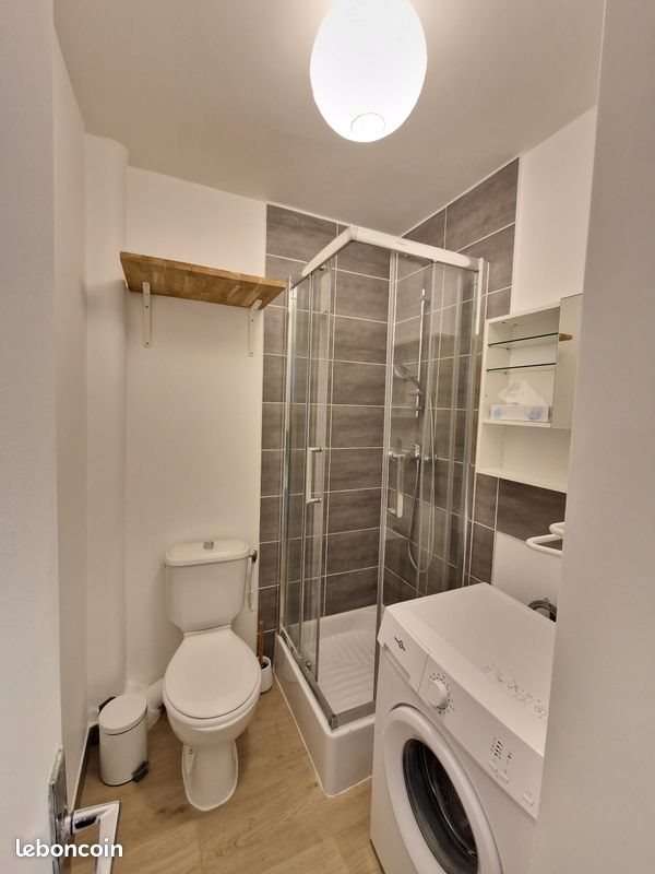 Appartement à louer, 14m², Puteaux