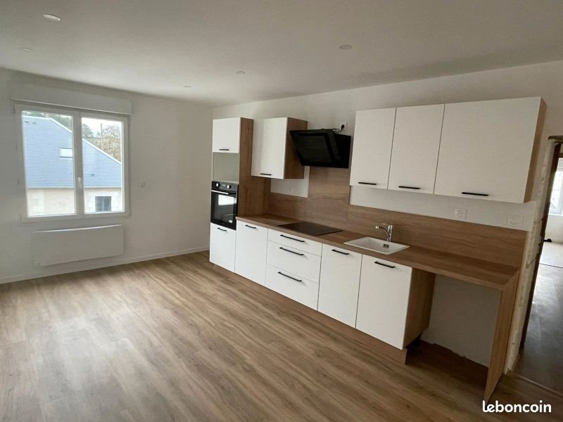 Maison à louer, 83m², Manthelan