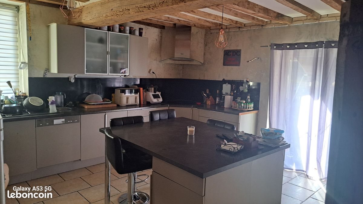 Maison à vendre, 190m², Izeure