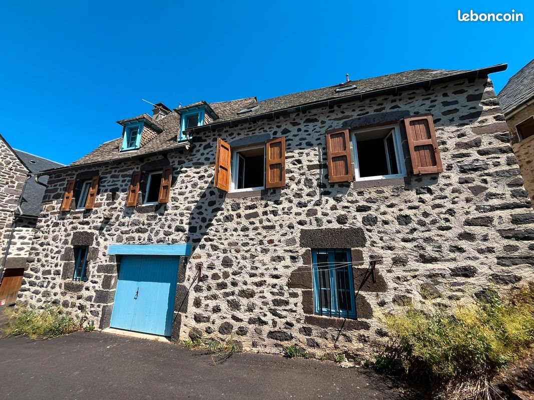 Maison à vendre, 115m², Pierrefort