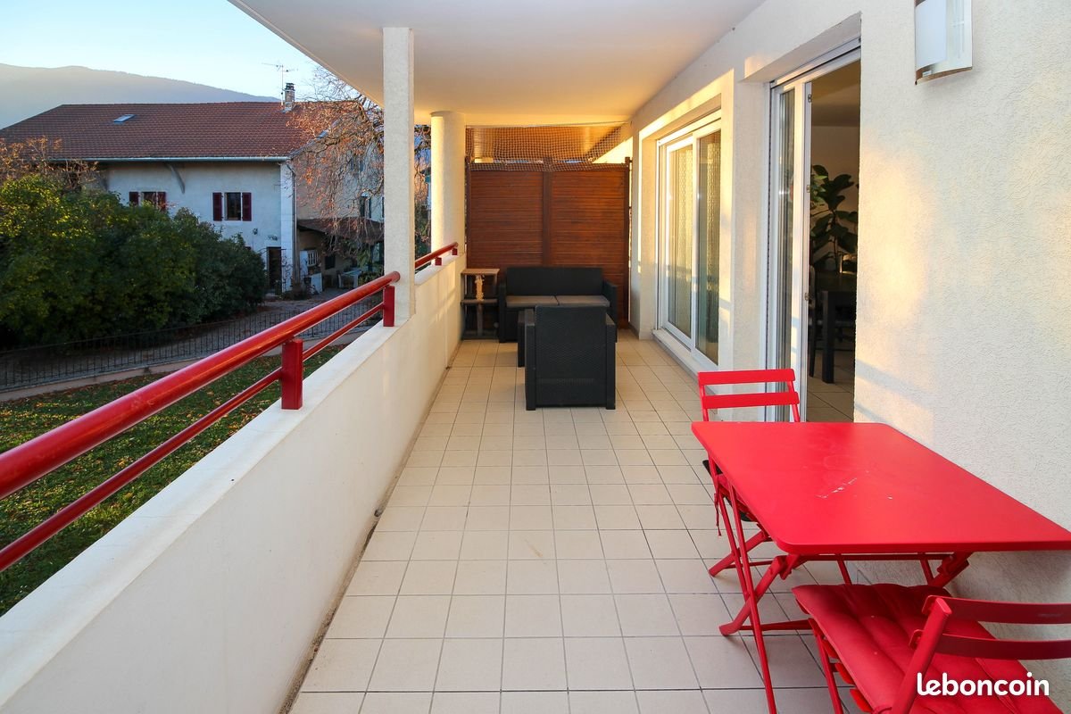 Appartement à louer, 50m², Cessy