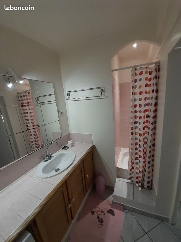 Appartement à louer, 22m², Hyères