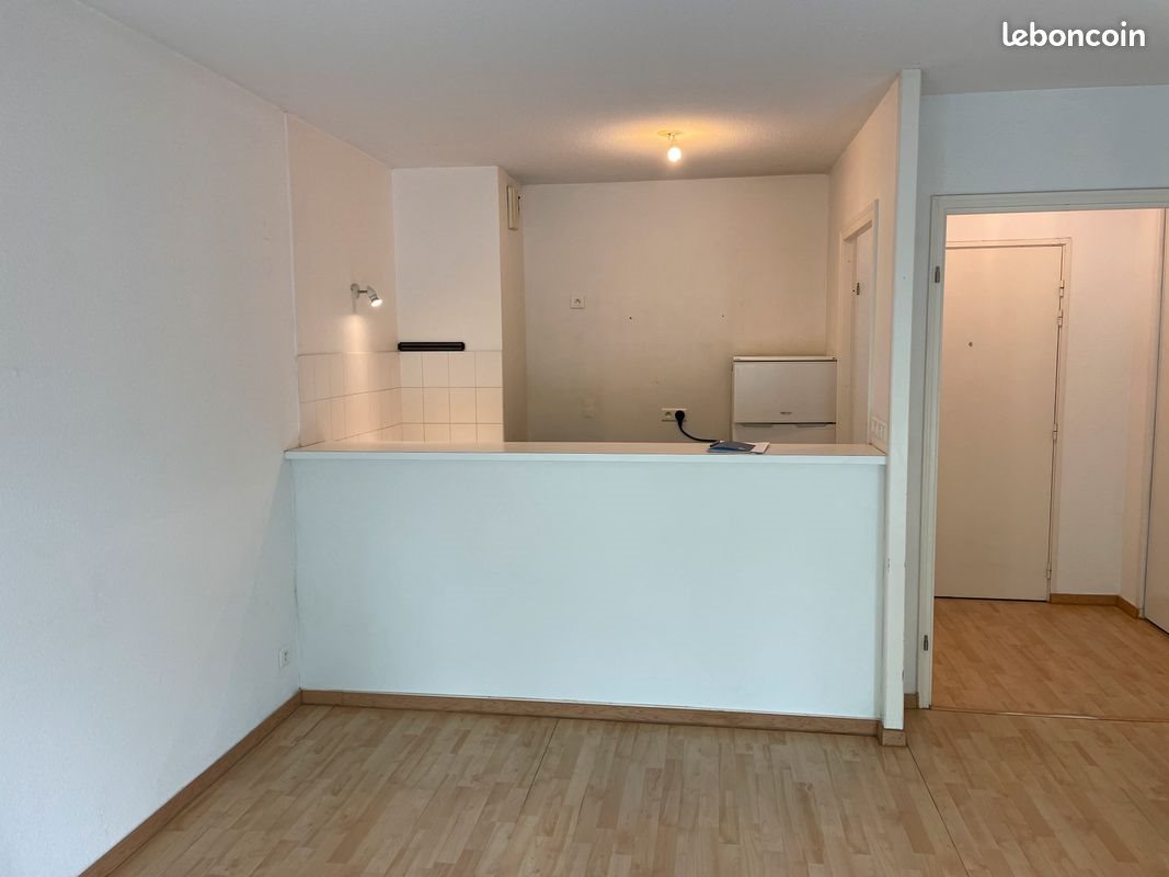 Appartement à louer, 56m², Talence