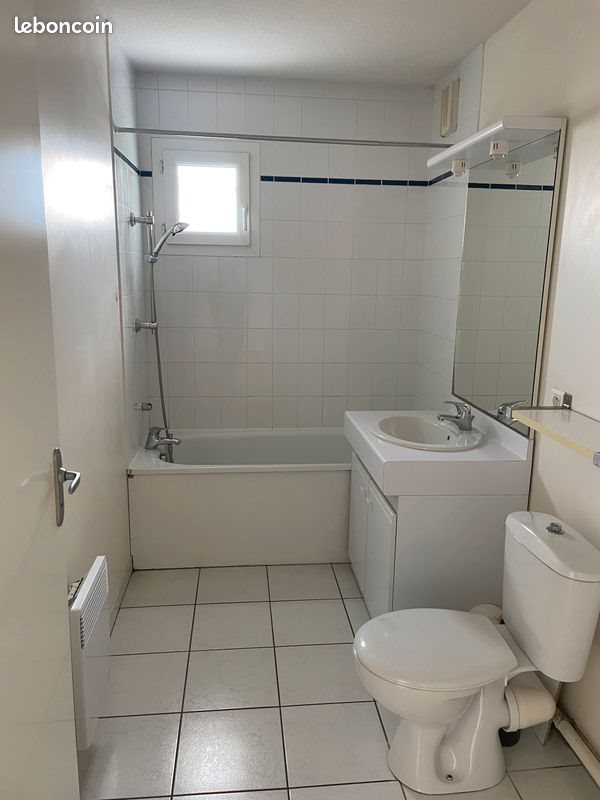 Appartement à louer, 56m², Talence