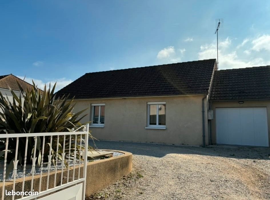 Maison à louer, 80m², Saint-Ouen-de-Mimbré