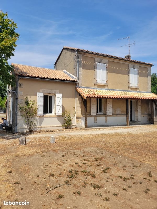 Maison à louer, 95m², Garat