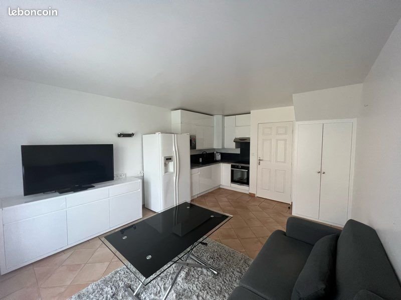 Maison à louer, 38m², Ardon