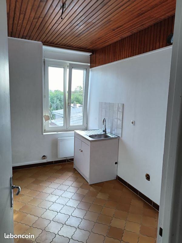 Appartement à louer, 68m², Piennes