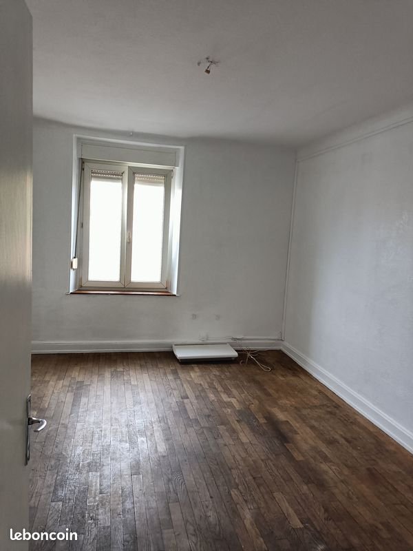 Appartement à louer, 68m², Piennes