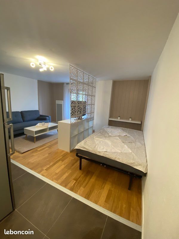 Appartement à louer, 25m², Montperreux