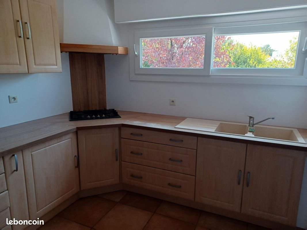 Maison à louer, 80m², Mérignac