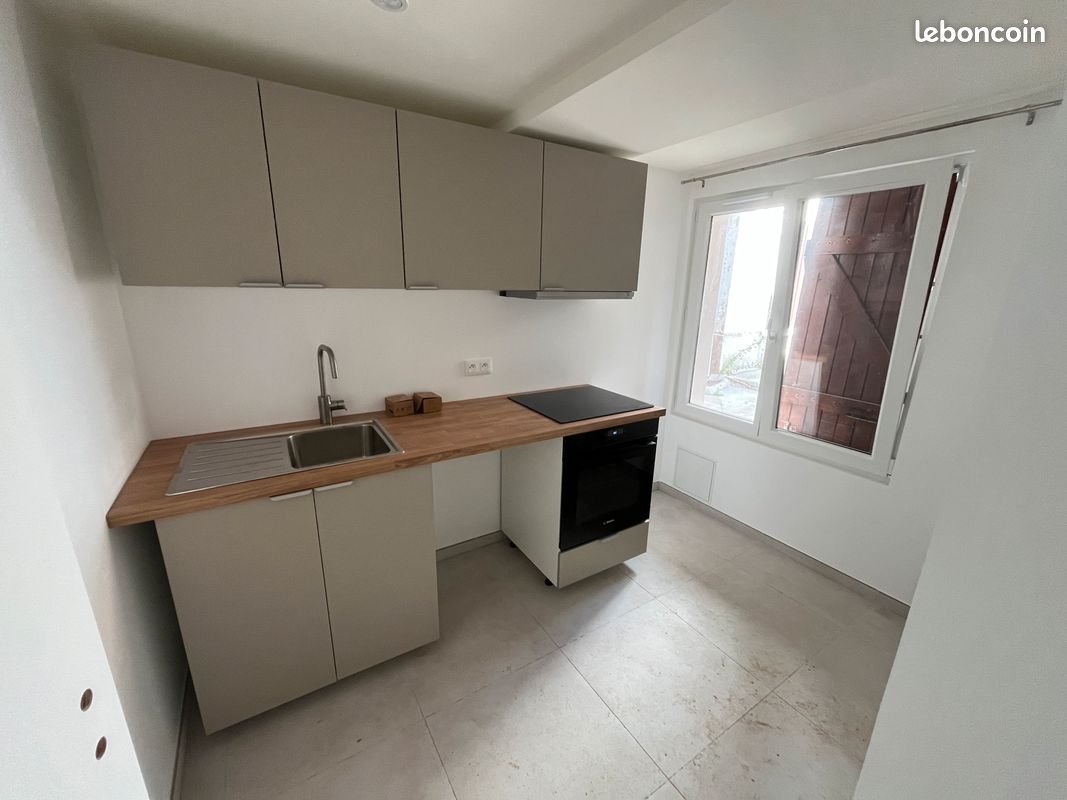 Appartement à louer, 33m², Oyonnax