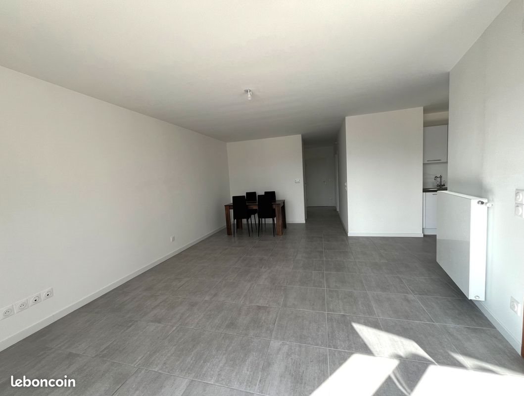 Appartement à louer, 70m², Ambilly