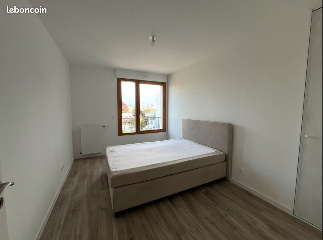 Appartement à louer, 70m², Ambilly