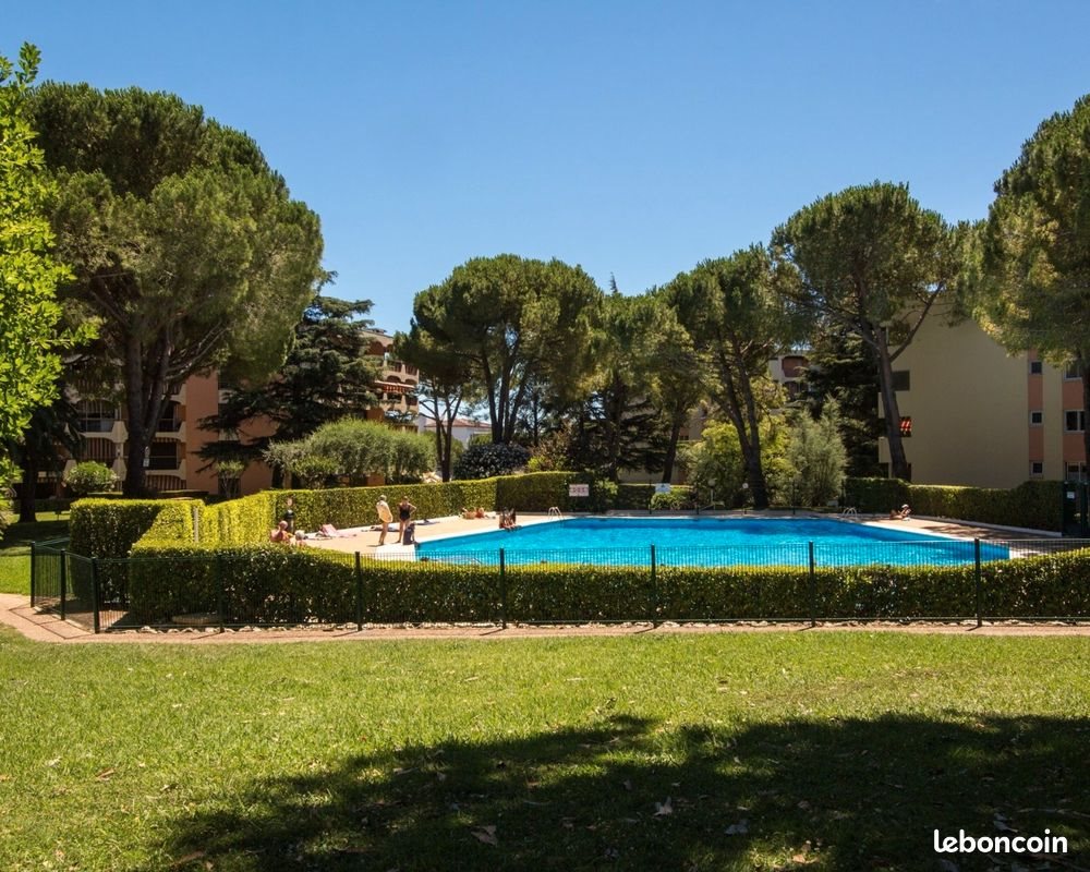 Appartement à louer, 20m², Mandelieu-la-Napoule