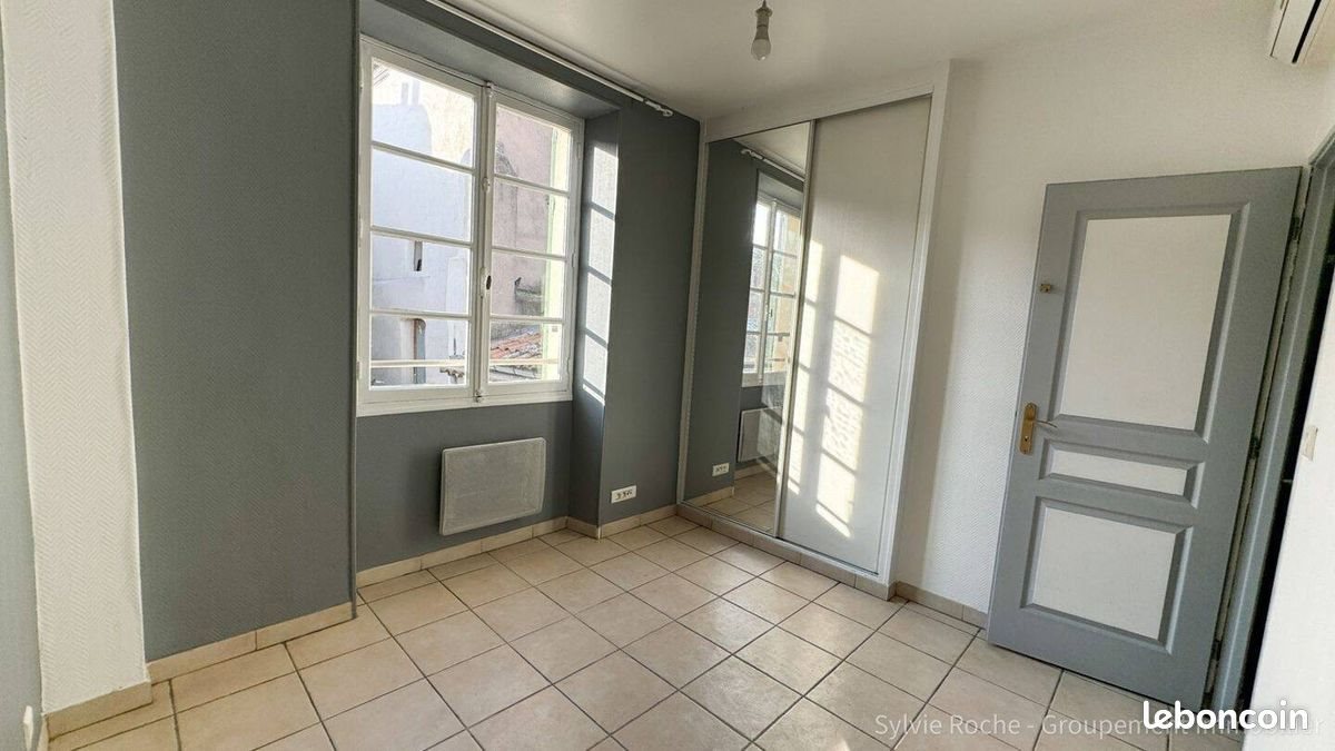 Appartement à louer, 42m², Pont-Saint-Esprit