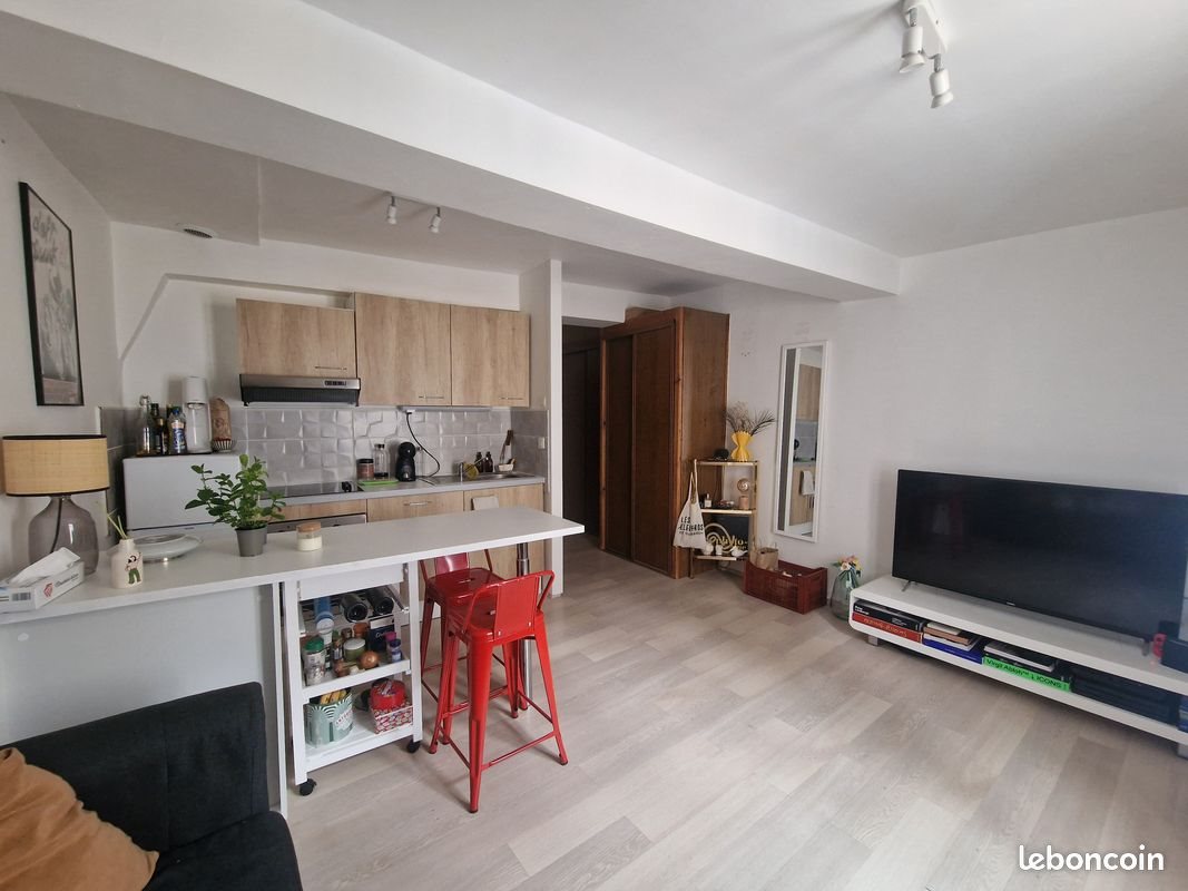 Appartement à louer, 40m², Laval