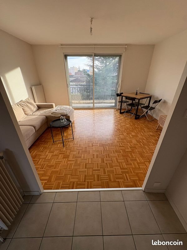 Appartement à louer, 60m², Échirolles