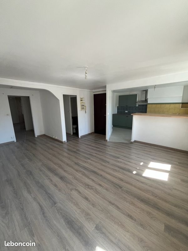 Appartement à louer, 72m², Toulon