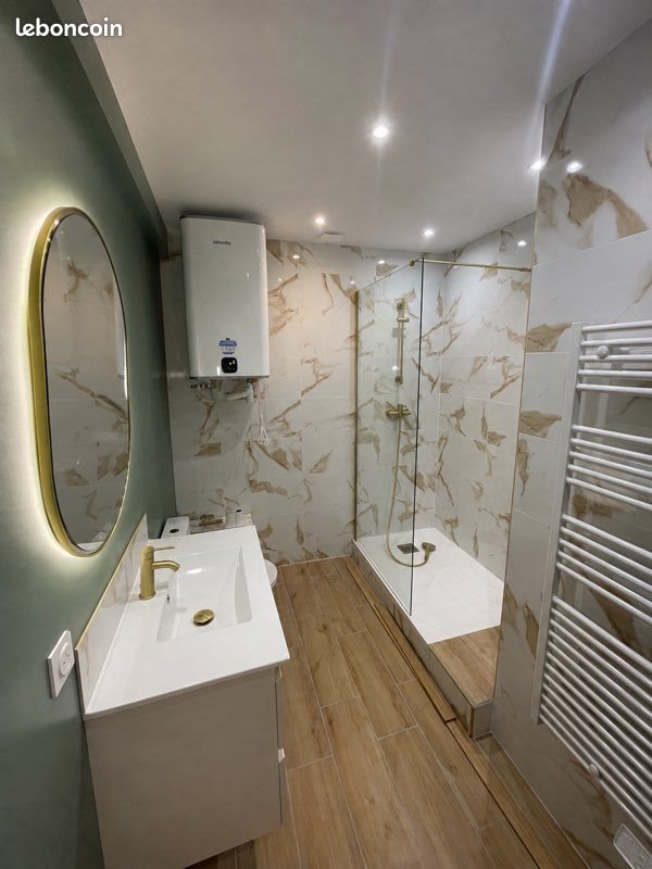 Appartement à louer, 63m², Barjols