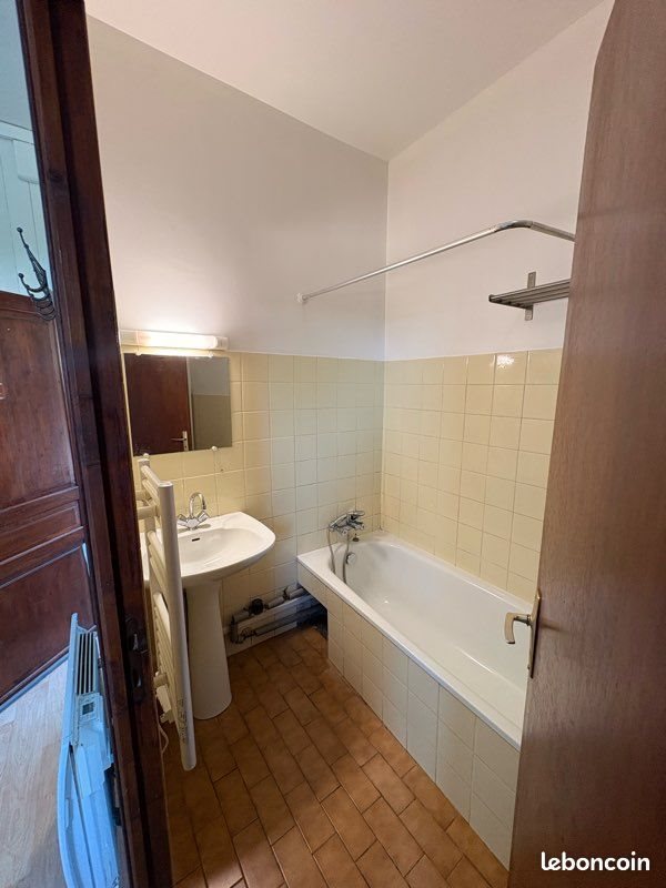 Appartement à louer, 16m², Besançon