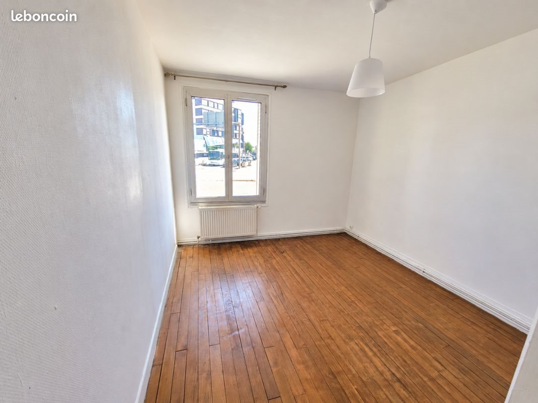 Appartement à louer, 84m², Charleville-Mézières