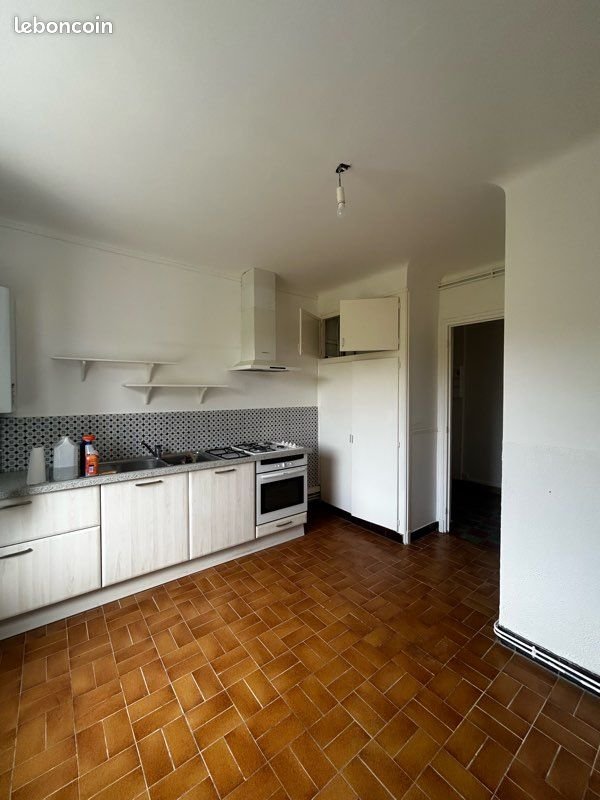 Appartement à louer, 80m², Salies-de-Béarn