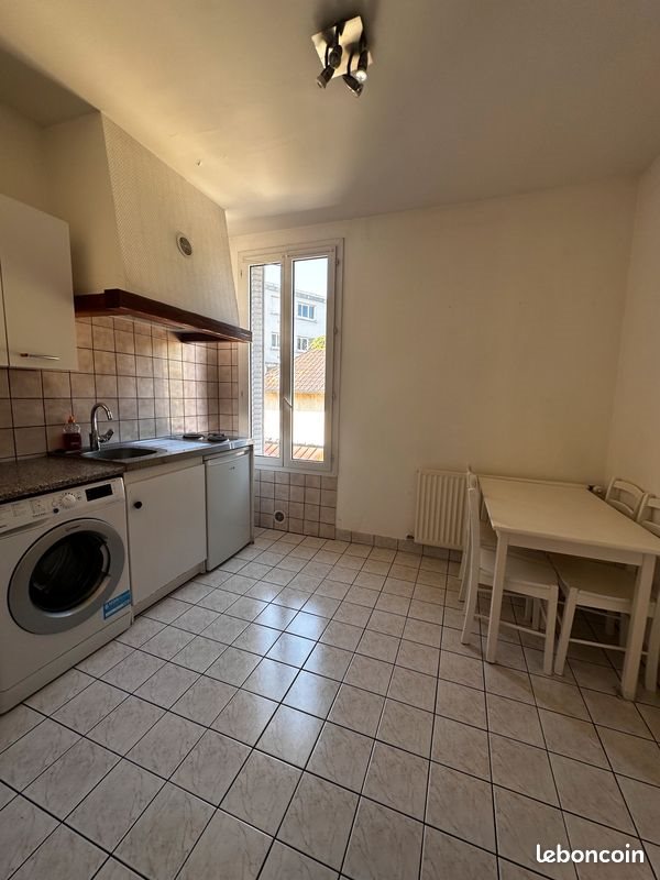 Appartement à louer, 21m², Cusset