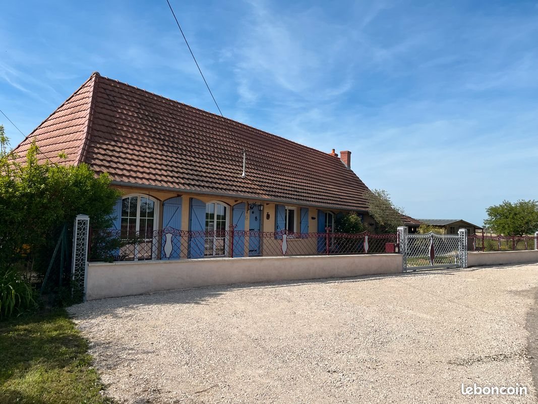 Maison à vendre, 108m², Saint-Martin-en-Bresse