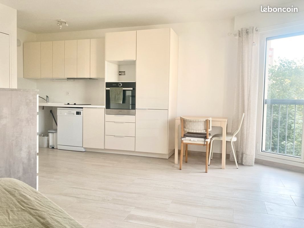 Appartement à louer, 26m², Paris 14ème