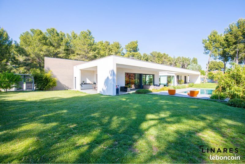 Maison à louer, 240m², Ventabren