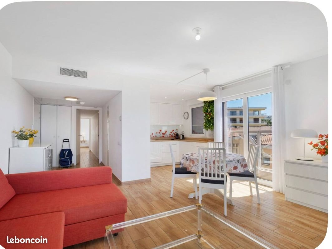 Appartement à louer, 57m², Antibes