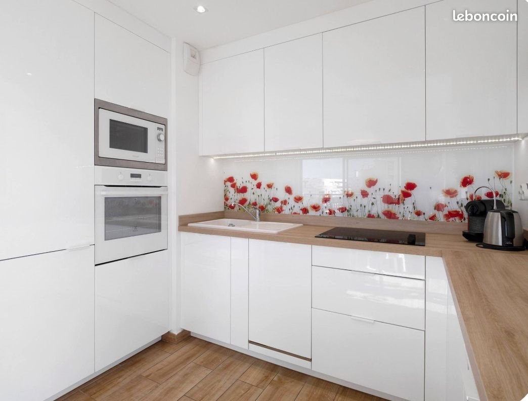 Appartement à louer, 57m², Antibes