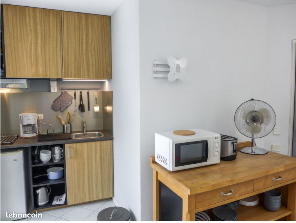 Appartement à louer, 27m², Fréjus