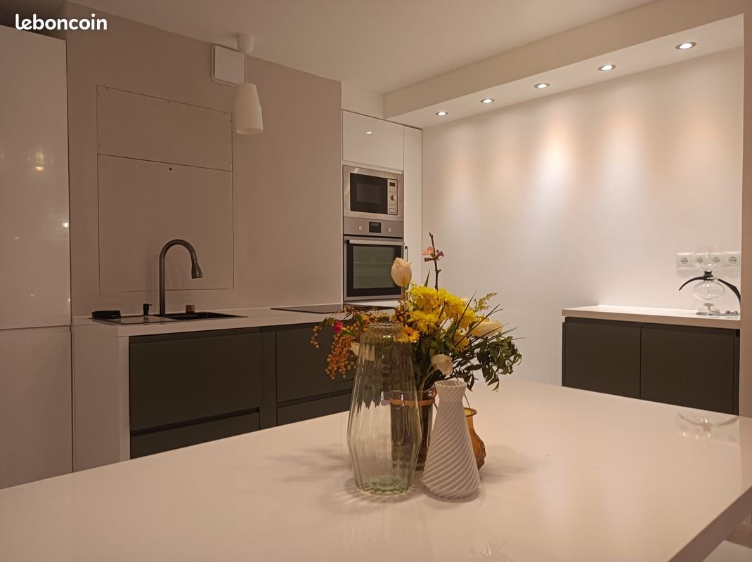 Appartement à louer, 67m², Floirac