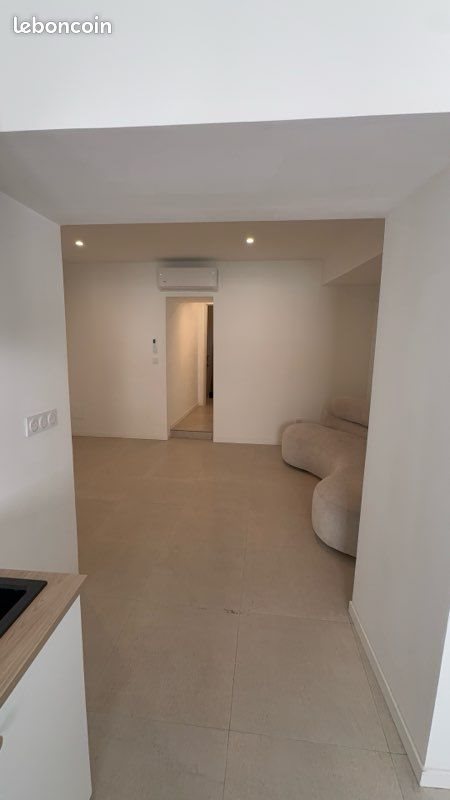Appartement à louer, 66m², Uchaud