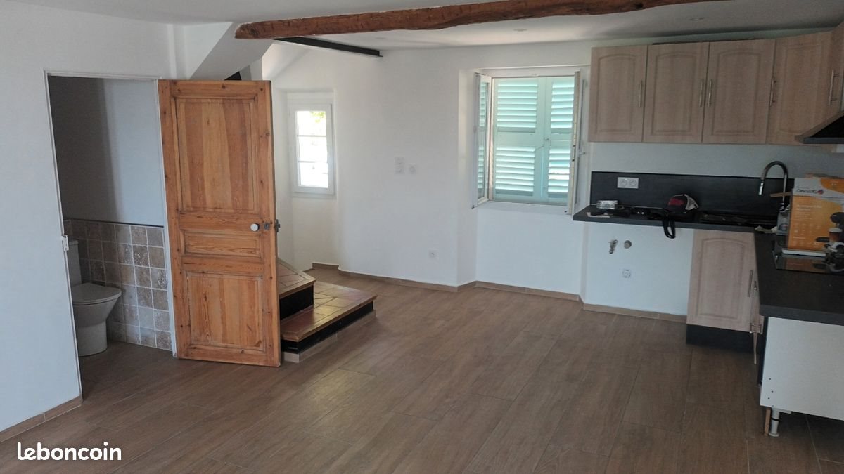 Appartement à louer, 83m², Flayosc