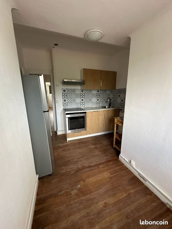 Appartement à louer, 57m², Auzances