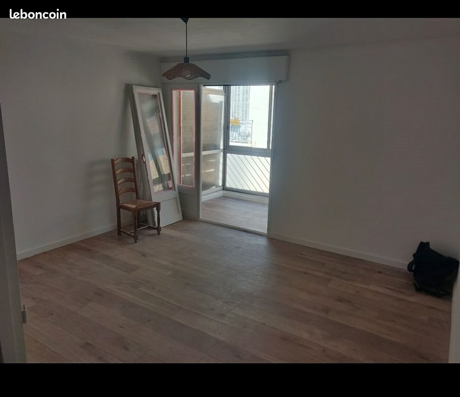 Appartement à louer, 67m², Toulon