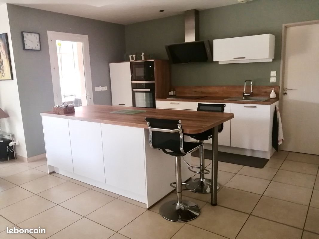 Maison à vendre, 142m², Saint-Etienne-de-Tulmont