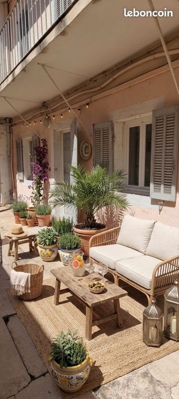 Appartement à louer, 19m², Marseille 16ème
