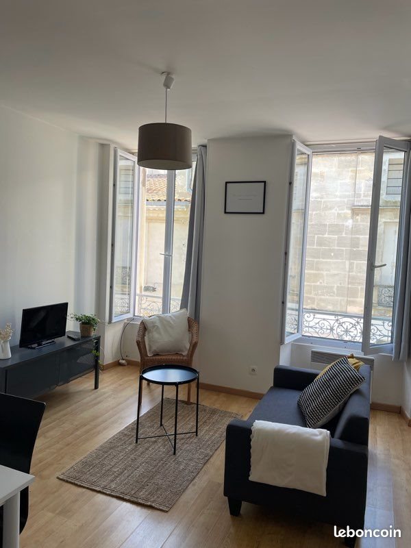 Appartement à louer, 29m², Pauillac
